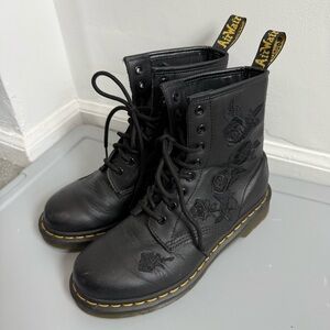 Dr. Martens  1460 VONDA MONO WOMEN'S FLORAL BOOTS